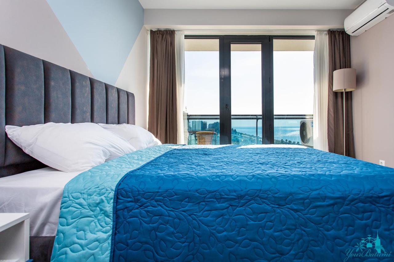 Your Beach Tower Batumi Exterior photo