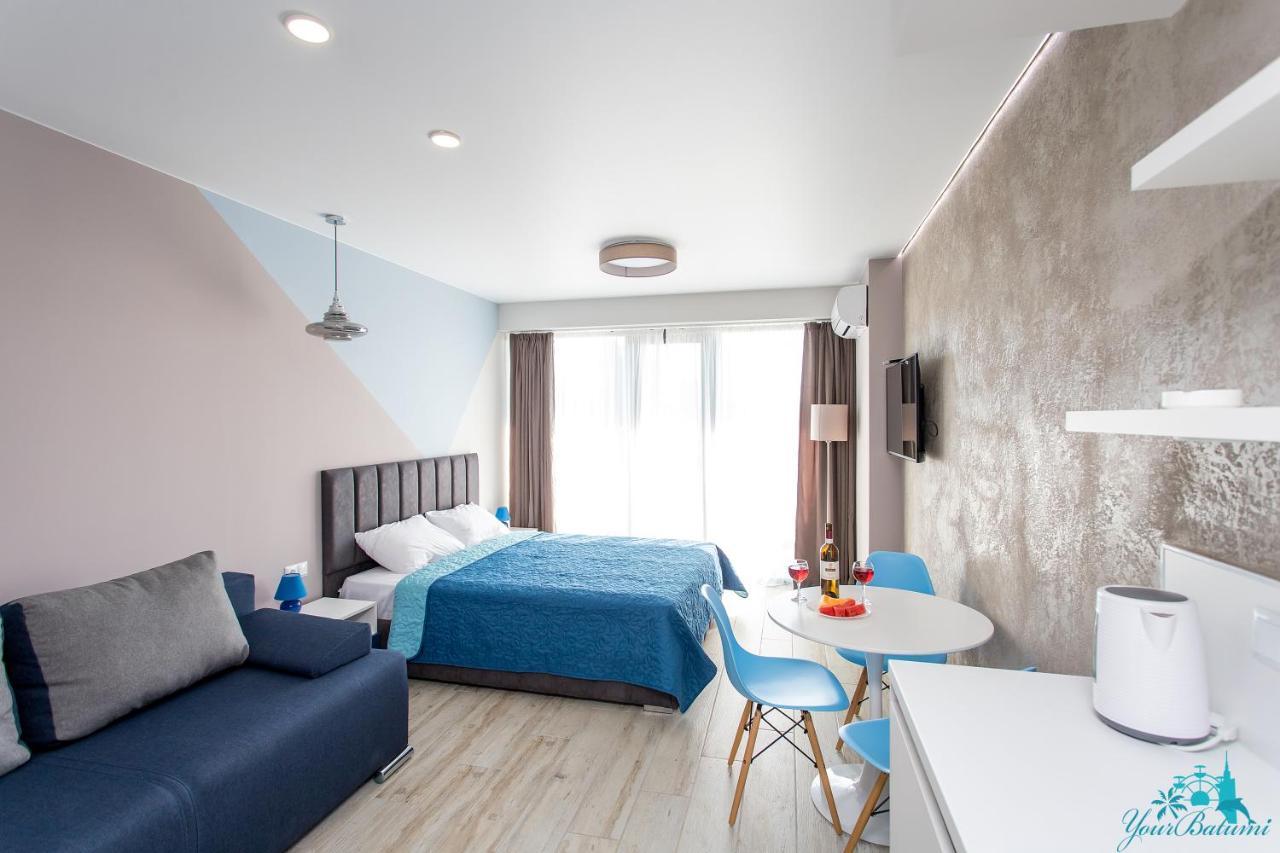 Your Beach Tower Batumi Exterior photo