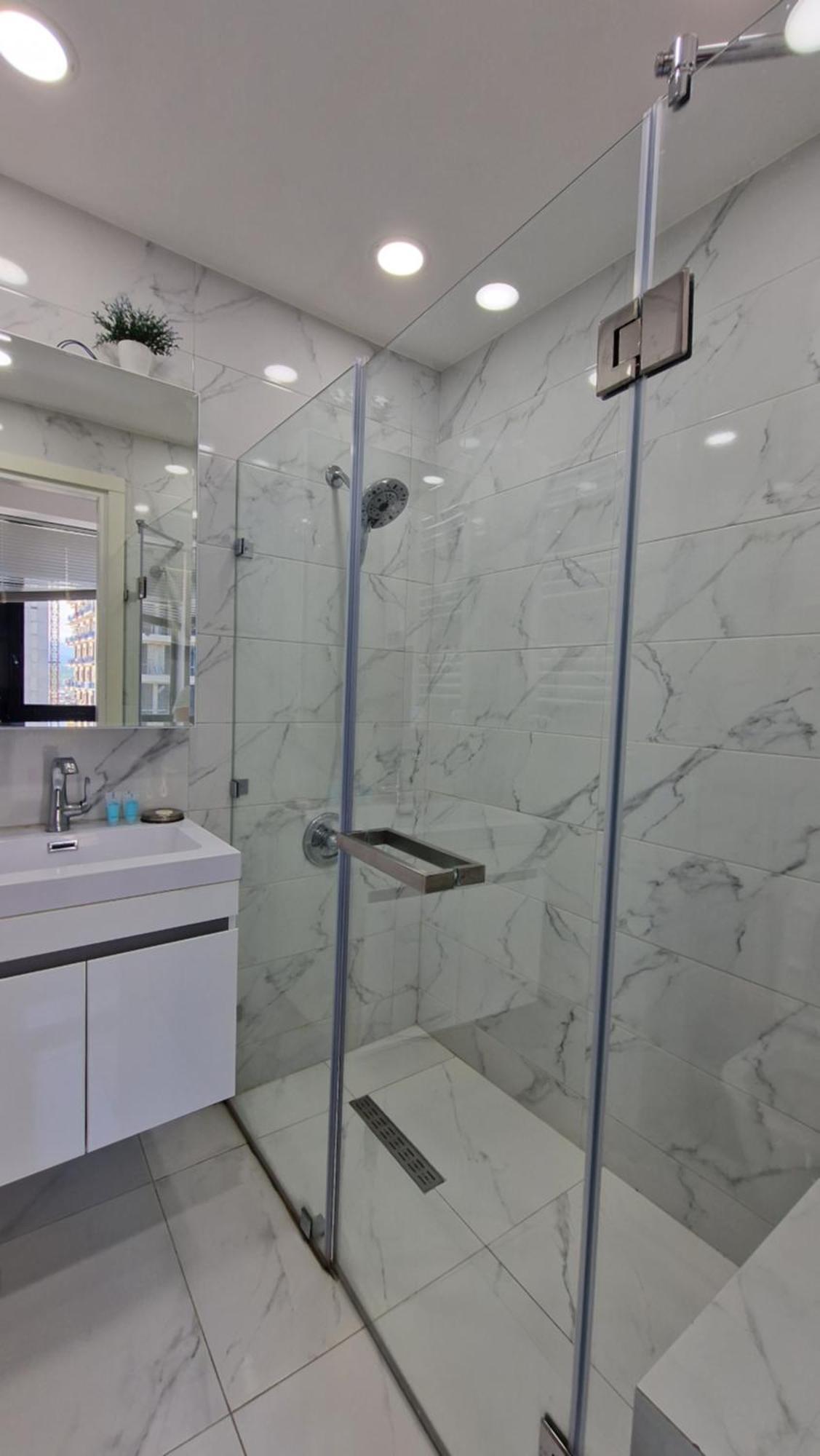 Your Beach Tower Batumi Room photo