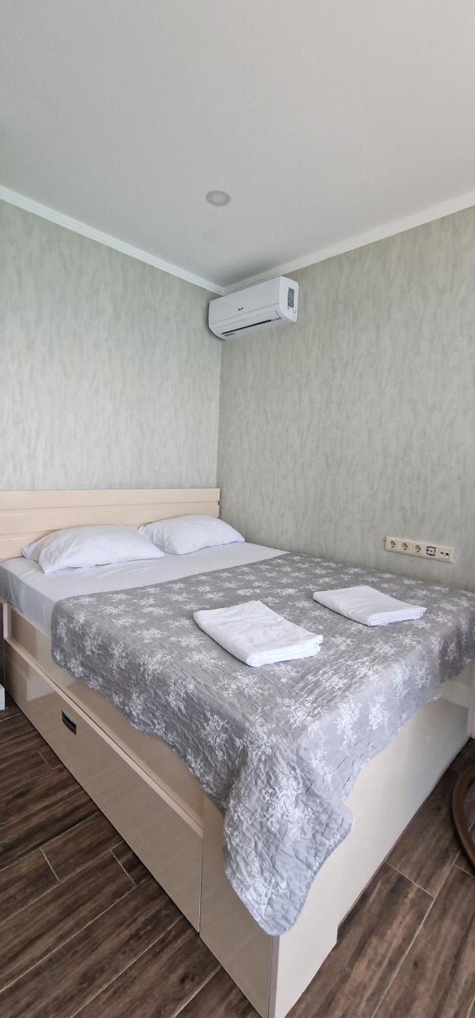Your Beach Tower Batumi Room photo