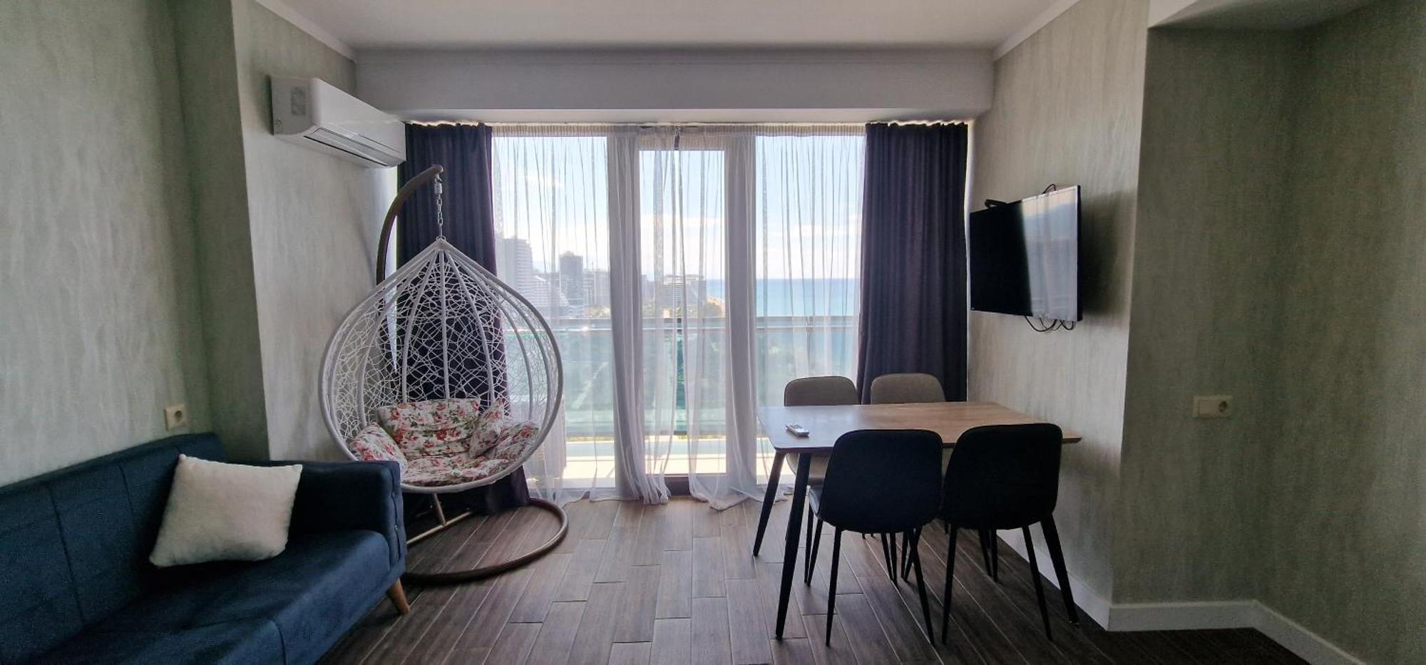 Your Beach Tower Batumi Exterior photo