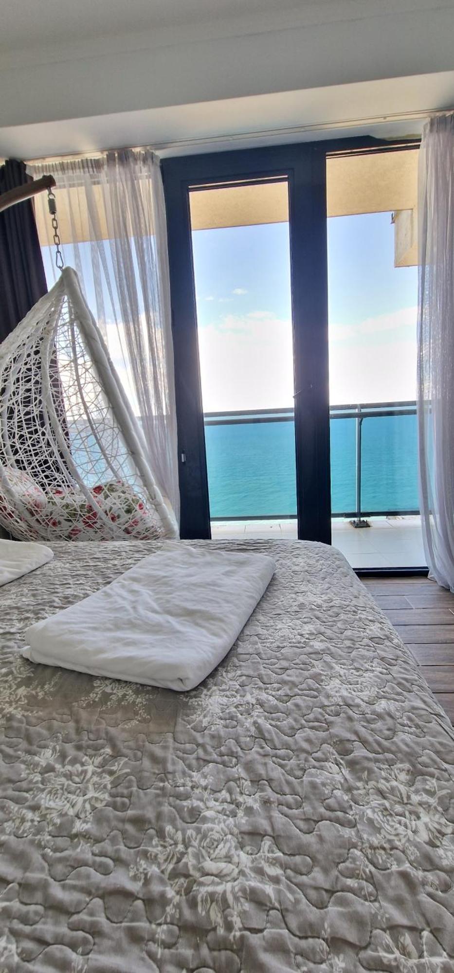 Your Beach Tower Batumi Room photo
