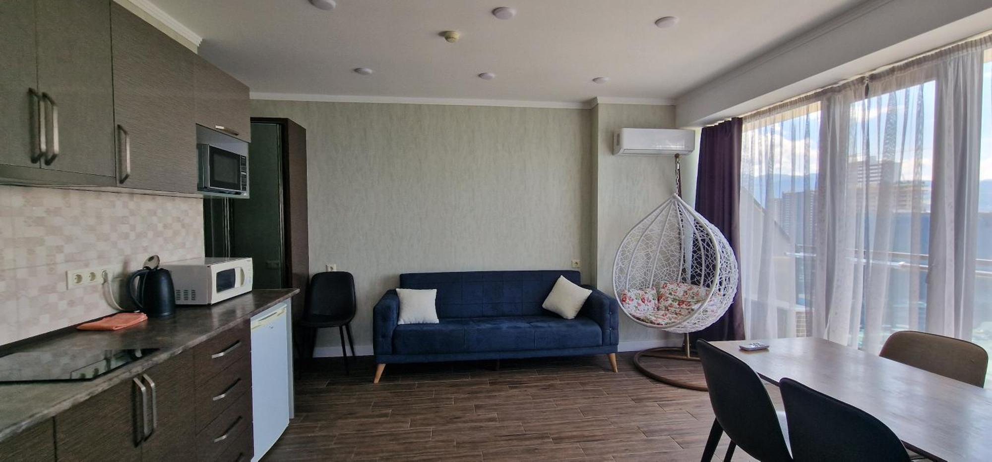 Your Beach Tower Batumi Exterior photo