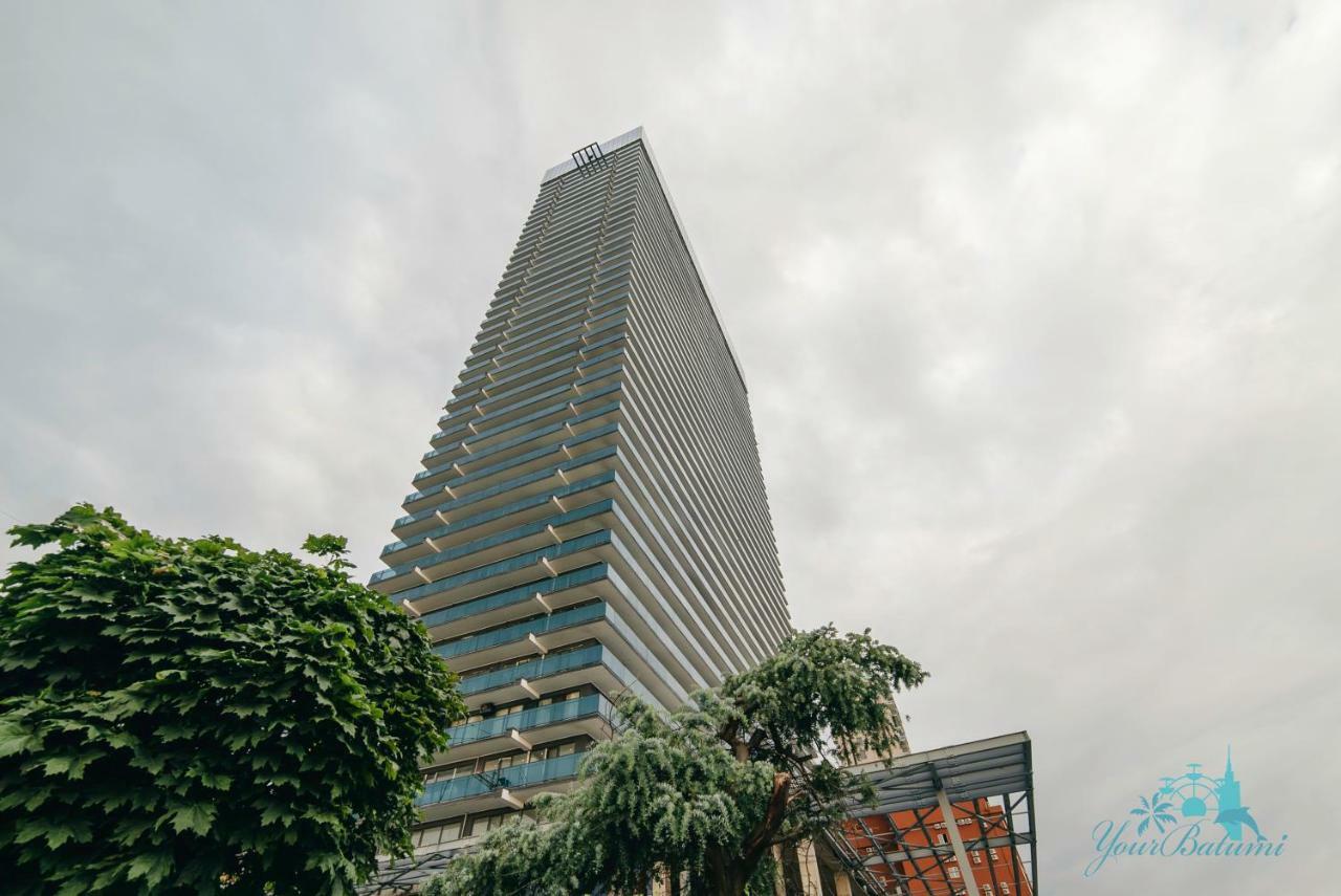 Your Beach Tower Batumi Exterior photo